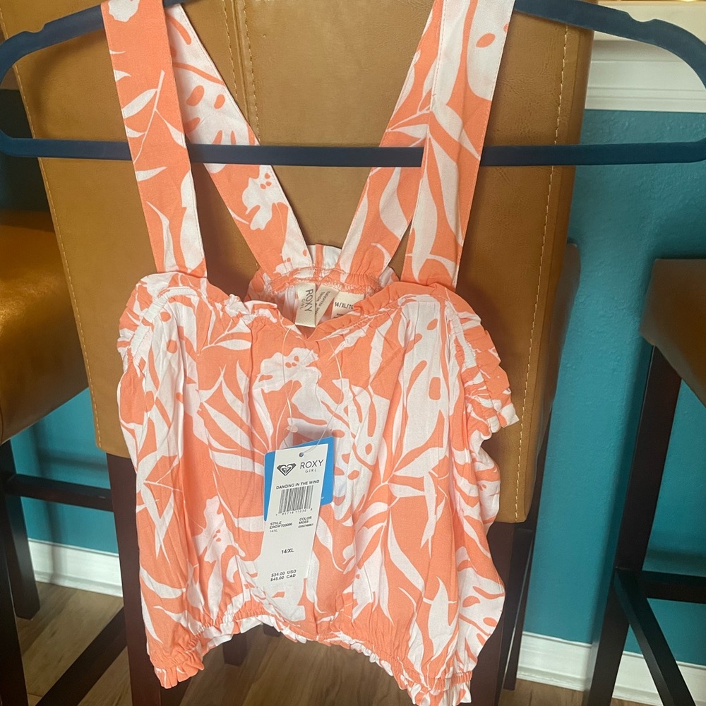 👉🏼NWT👈🏼 Brand New Girl’s Roxy Top Size: 14XL “Dancing in the Wind”